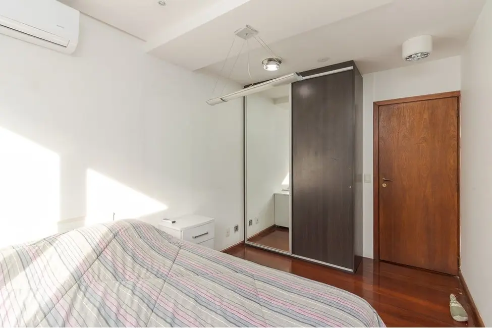 Casa de Condomínio com 4 quartos à venda, 238m2 em Bela Vista, Porto Alegre - RS - imagem 4 Foto 4 de Casa de Condomínio com 4 quartos à venda, 238m2 em Bela Vista, Porto Alegre - RS