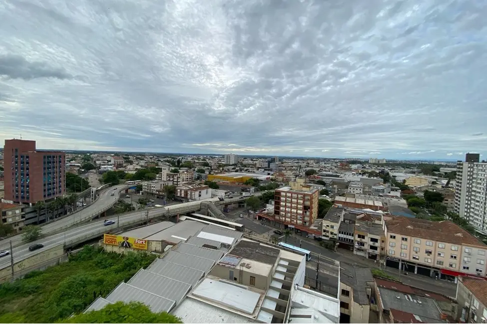 Foto 9 de Apartamento com 3 quartos à venda, 76m2 em São João, Porto Alegre - RS