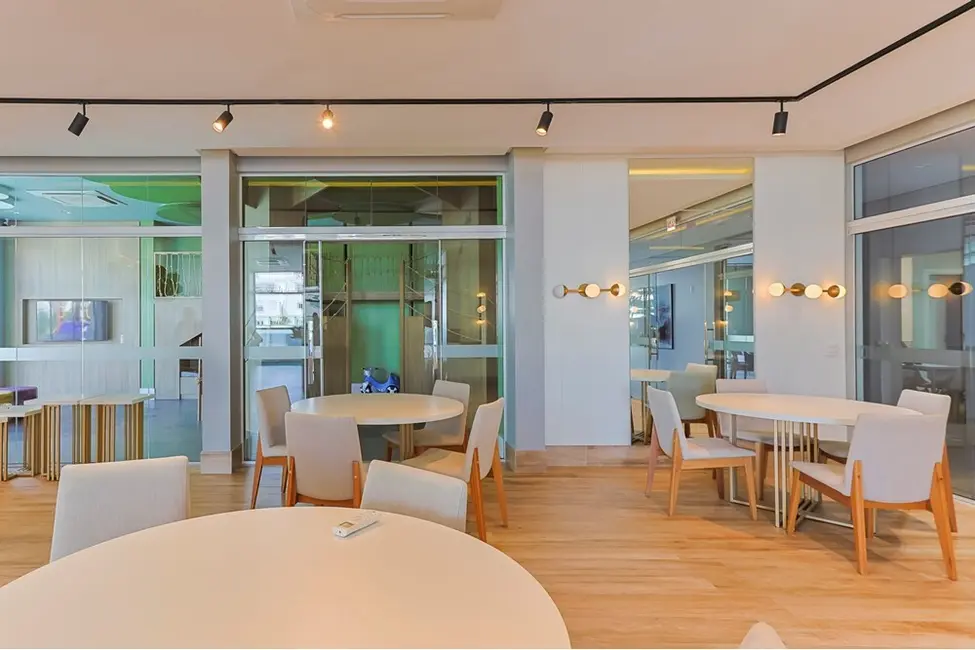 Foto 2 de Cobertura com 2 quartos à venda, 166m2 em Jurerê, Florianopolis - SC