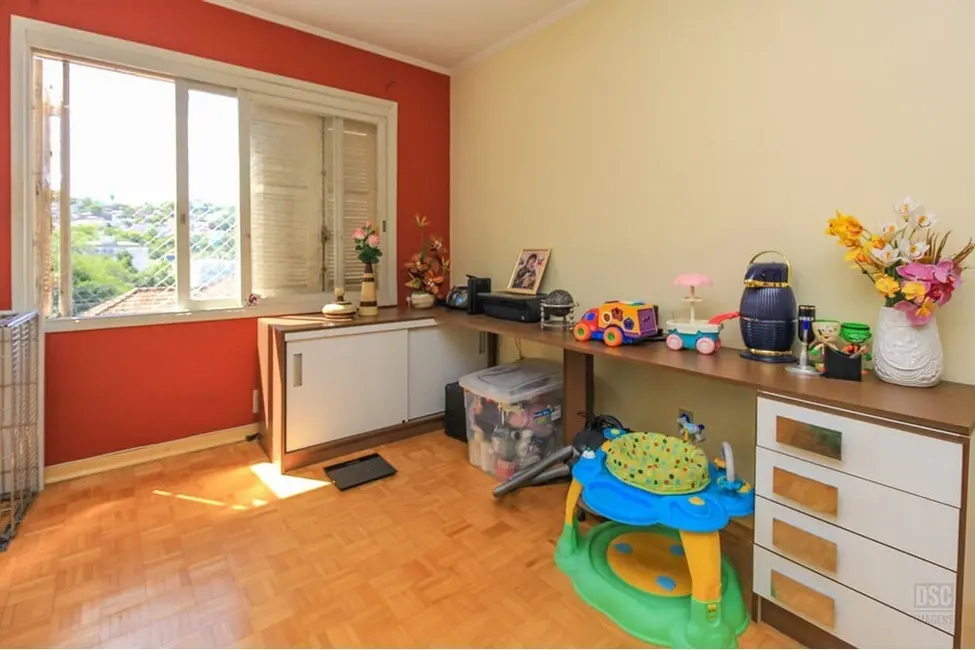 Foto 2 de Apartamento com 3 quartos à venda, 124m2 em Teresópolis, Porto Alegre - RS