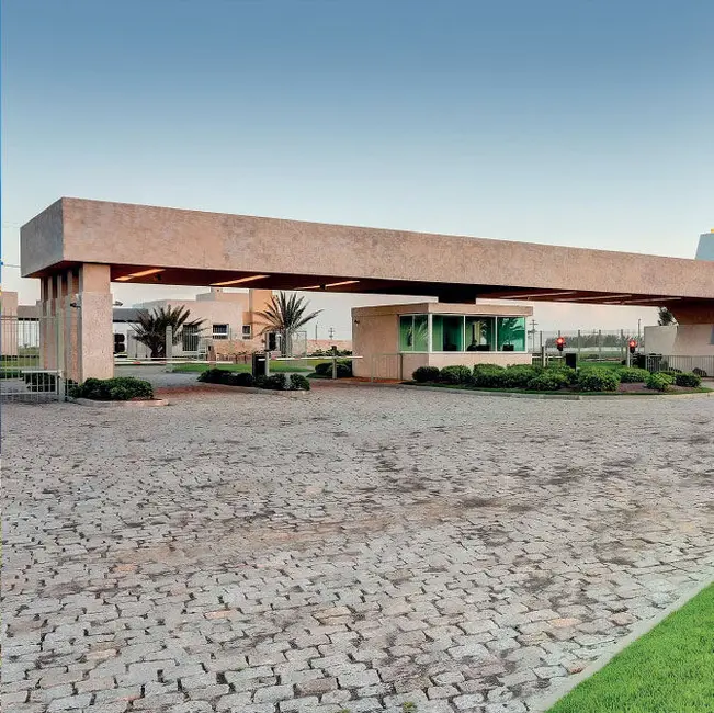 Casa de Condomínio com 4 quartos à venda, 295m2 em Capao Da Canoa - RS - imagem 7 Foto 7 de Casa de Condomínio com 4 quartos à venda, 295m2 em Capao Da Canoa - RS