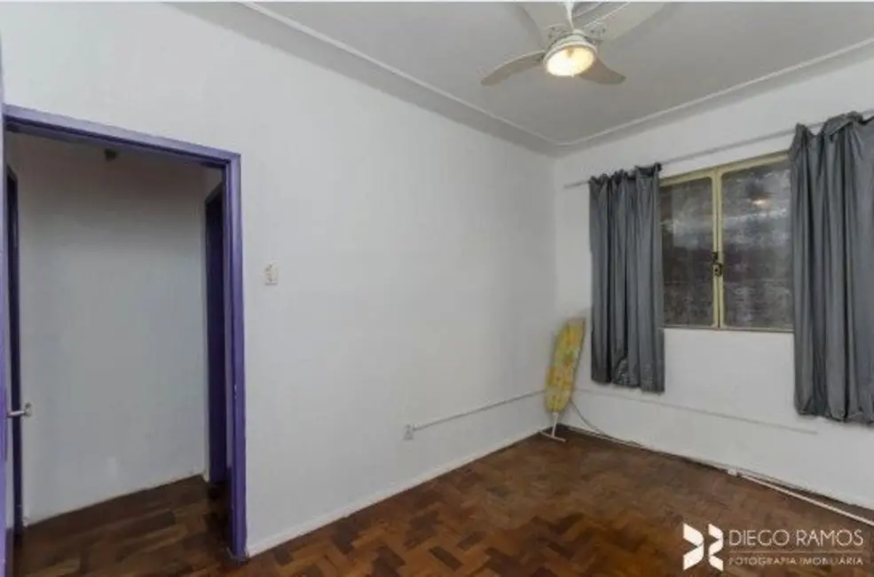Foto 2 de Apartamento com 1 quarto à venda, 34m2 em Cidade Baixa, Porto Alegre - RS