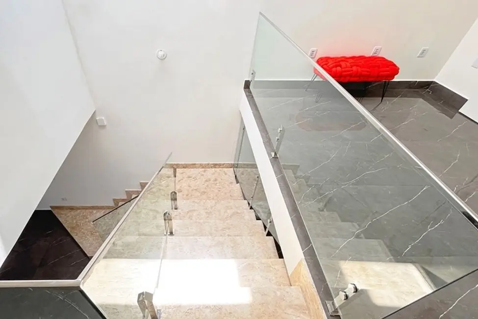 Casa com 2 quartos à venda, 170m2 em Hípica, Porto Alegre - RS - imagem 9 Foto 9 de Casa com 2 quartos à venda, 170m2 em Hípica, Porto Alegre - RS