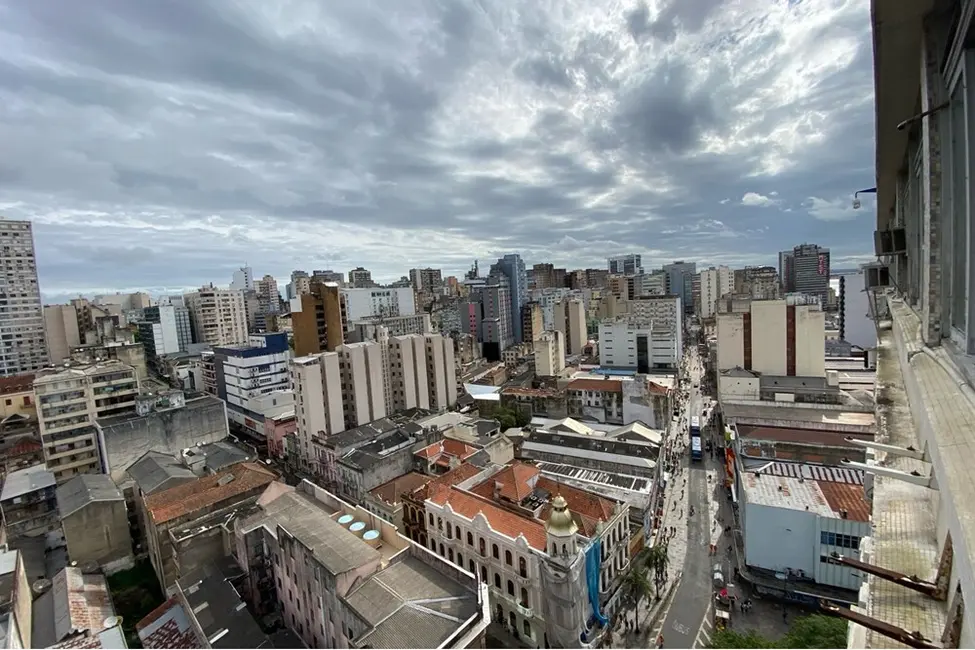 Sala Comercial à venda, 40m2 em Centro Histórico, Porto Alegre - RS - imagem 3 Foto 3 de Sala Comercial à venda, 40m2 em Centro Histórico, Porto Alegre - RS