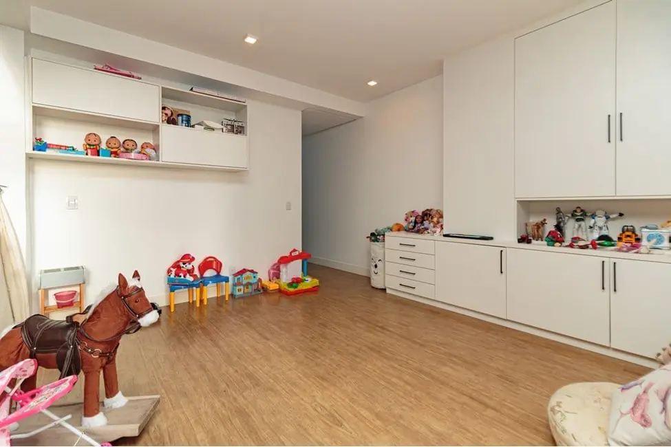 Foto 4 de Casa com 4 quartos à venda, 311m2 em Chácara das Pedras, Porto Alegre - RS