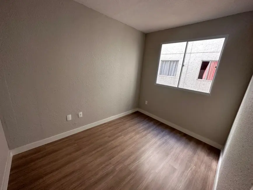 Apartamento com 2 quartos à venda, 41m2 em Restinga, Porto Alegre - RS - imagem 8 Foto 8 de Apartamento com 2 quartos à venda, 41m2 em Restinga, Porto Alegre - RS