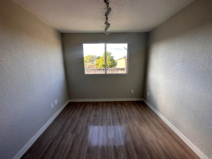 Apartamento com 2 quartos à venda, 41m2 em Restinga, Porto Alegre - RS - imagem 4 Foto 4 de Apartamento com 2 quartos à venda, 41m2 em Restinga, Porto Alegre - RS