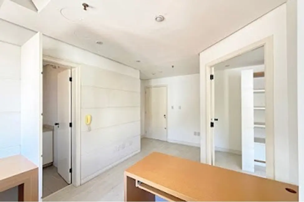 Foto 6 de Sala Comercial à venda, 46m2 em Moinhos de Vento, Porto Alegre - RS