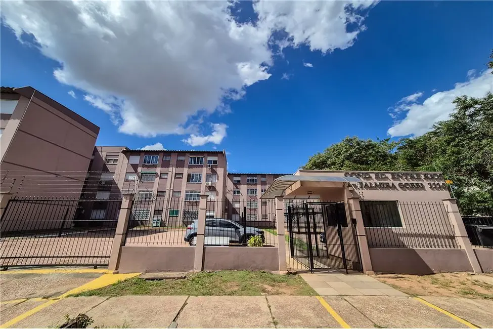 Foto 3 de Apartamento com 2 quartos à venda, 69m2 em Humaitá, Porto Alegre - RS