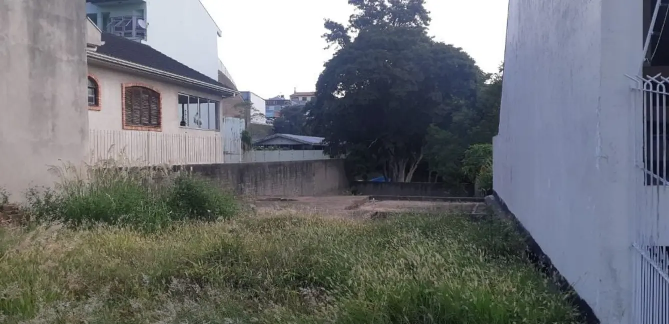 Foto 2 de Terreno / Lote à venda, 400m2 em Vila Ipiranga, Porto Alegre - RS