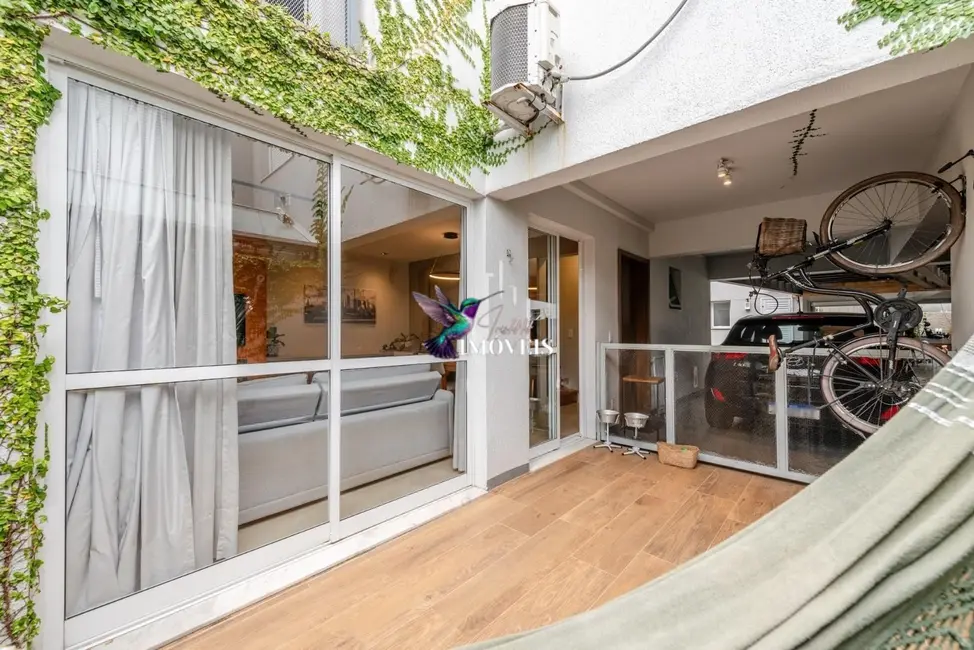 Foto 8 de Casa de Condomínio com 3 quartos à venda, 143m2 em Chácara das Pedras, Porto Alegre - RS