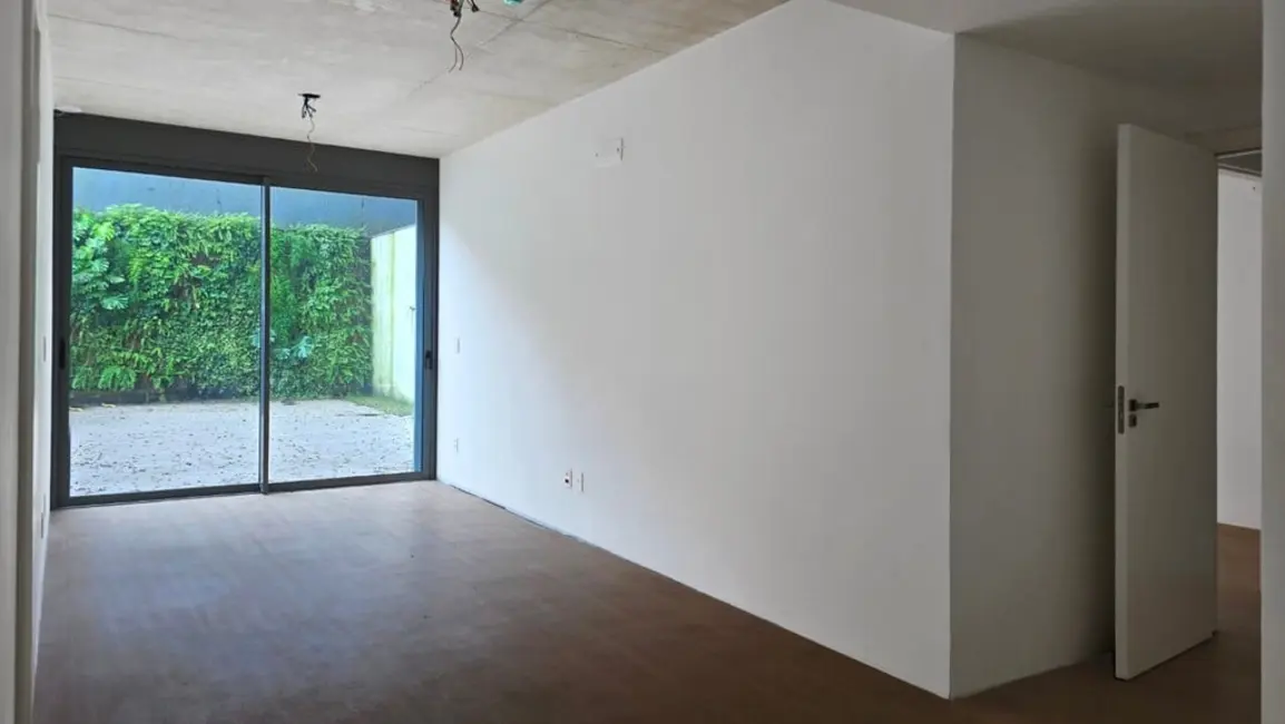 Apartamento com 3 quartos à venda, 374m2 em Três Figueiras, Porto Alegre - RS - imagem 9 Foto 9 de Apartamento com 3 quartos à venda, 374m2 em Três Figueiras, Porto Alegre - RS