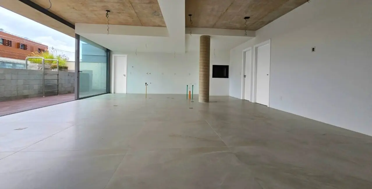 Apartamento com 3 quartos à venda, 374m2 em Três Figueiras, Porto Alegre - RS - imagem 4 Foto 4 de Apartamento com 3 quartos à venda, 374m2 em Três Figueiras, Porto Alegre - RS