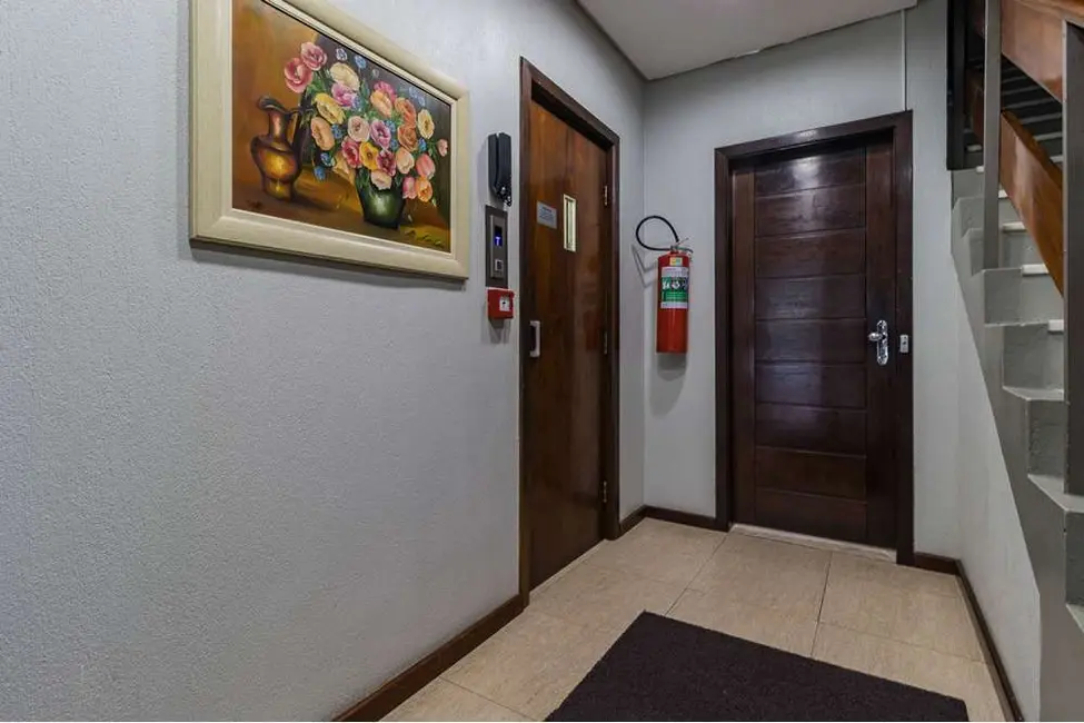 Foto 7 de Apartamento com 2 quartos à venda, 63m2 em Higienópolis, Porto Alegre - RS