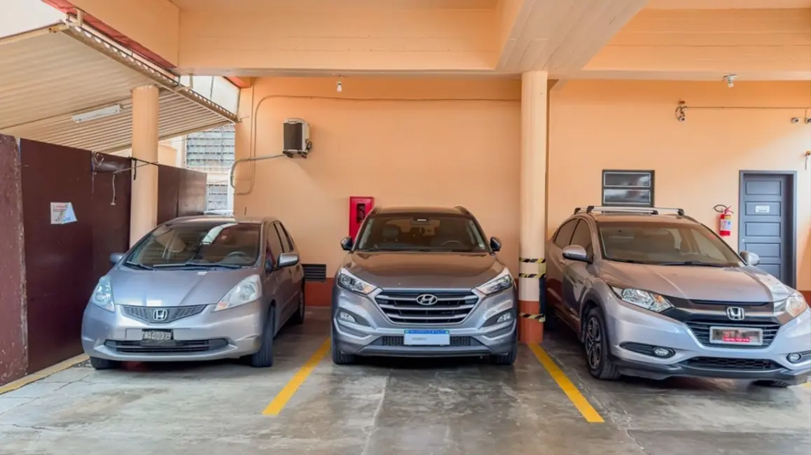 Foto 3 de Apartamento com 3 quartos à venda, 100m2 em Floresta, Porto Alegre - RS