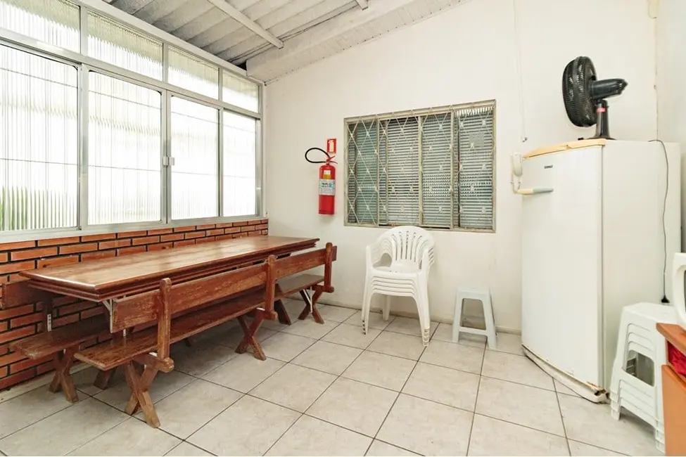 Foto 7 de Apartamento com 2 quartos à venda, 48m2 em Santa Maria Goretti, Porto Alegre - RS