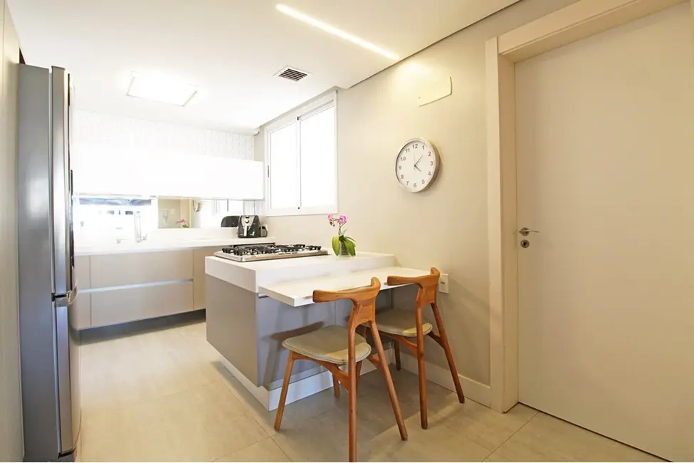 Foto 2 de Apartamento com 3 quartos à venda, 163m2 em Jardim do Salso, Porto Alegre - RS