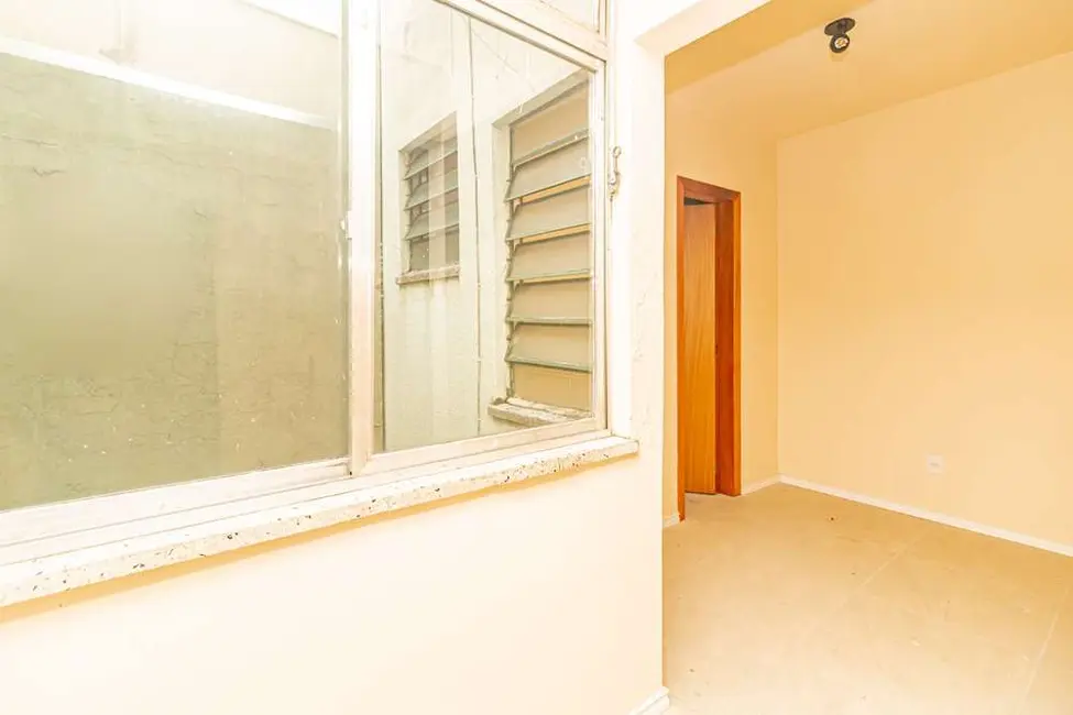 Foto 6 de Apartamento com 2 quartos à venda, 78m2 em Santana, Porto Alegre - RS