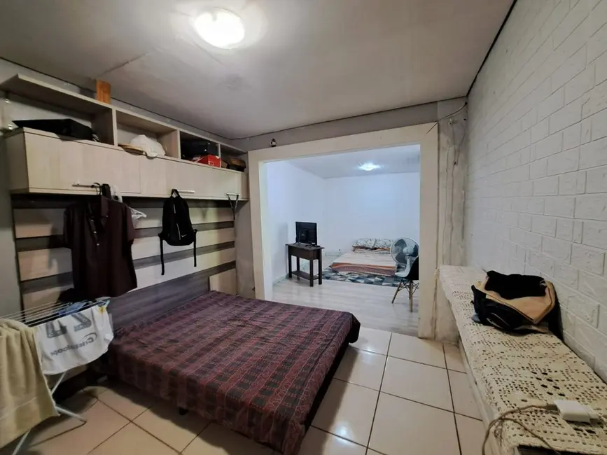 Casa com 3 quartos à venda, 130m2 em Mathias Velho, Canoas - RS - imagem 8 Foto 8 de Casa com 3 quartos à venda, 130m2 em Mathias Velho, Canoas - RS