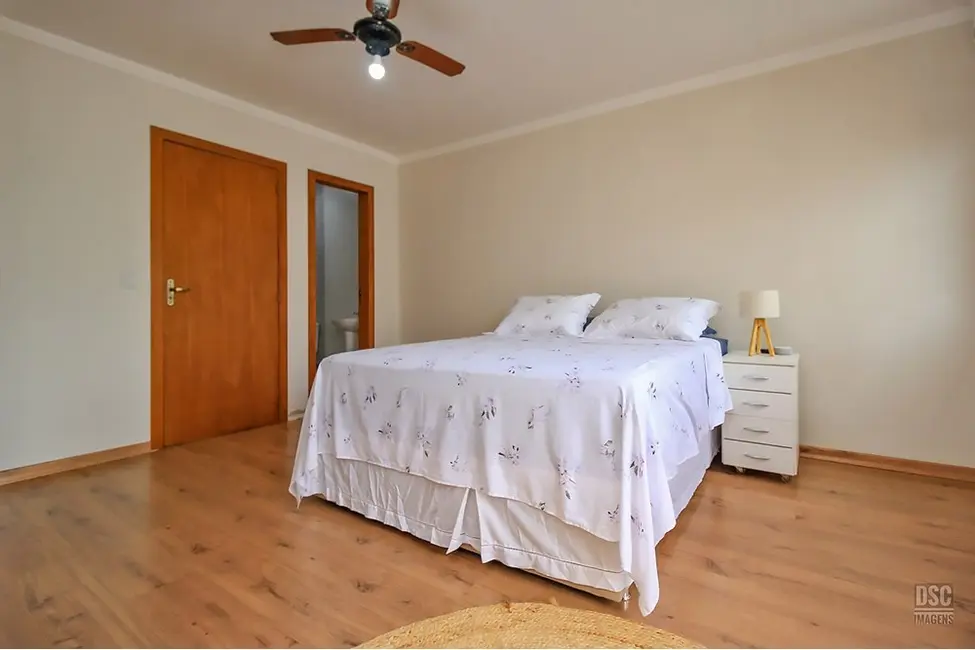 Foto 2 de Casa de Condomínio com 2 quartos à venda, 102m2 em Serraria, Porto Alegre - RS