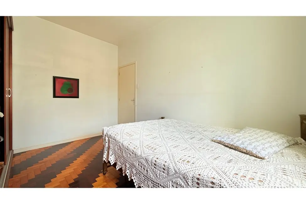 Apartamento com 2 quartos à venda, 49m2 em Centro Histórico, Porto Alegre - RS - imagem 3 Foto 3 de Apartamento com 2 quartos à venda, 49m2 em Centro Histórico, Porto Alegre - RS