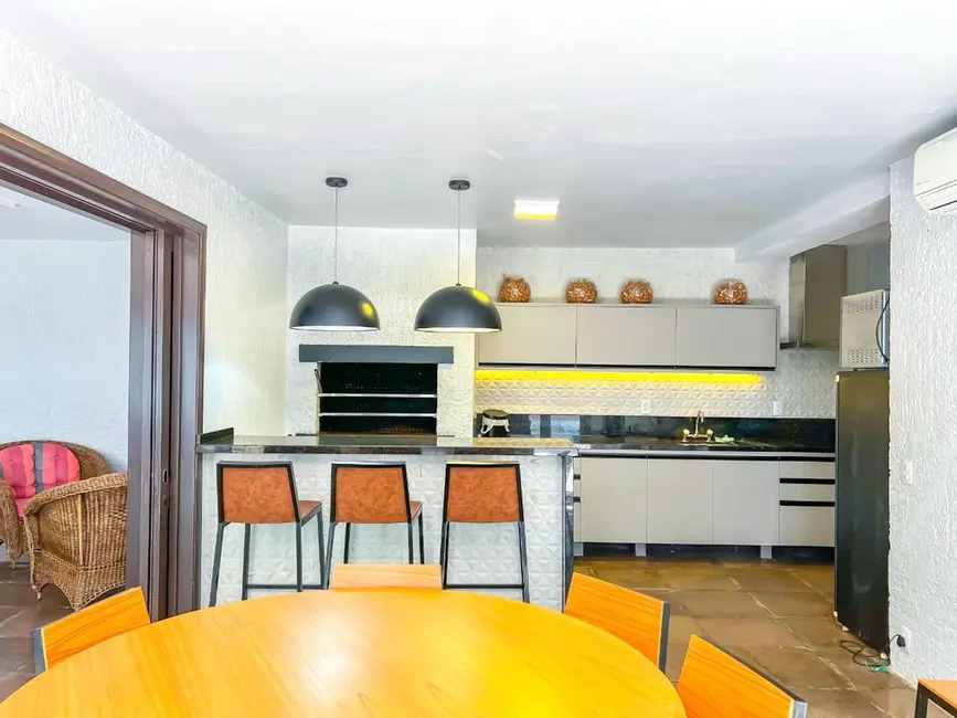 Apartamento com 3 quartos à venda, 195m2 em Auxiliadora, Porto Alegre - RS - imagem 5 Foto 5 de Apartamento com 3 quartos à venda, 195m2 em Auxiliadora, Porto Alegre - RS