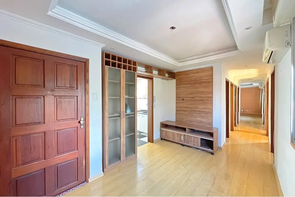 Foto 1 de Apartamento com 3 quartos à venda, 60m2 em Santo Antônio, Porto Alegre - RS