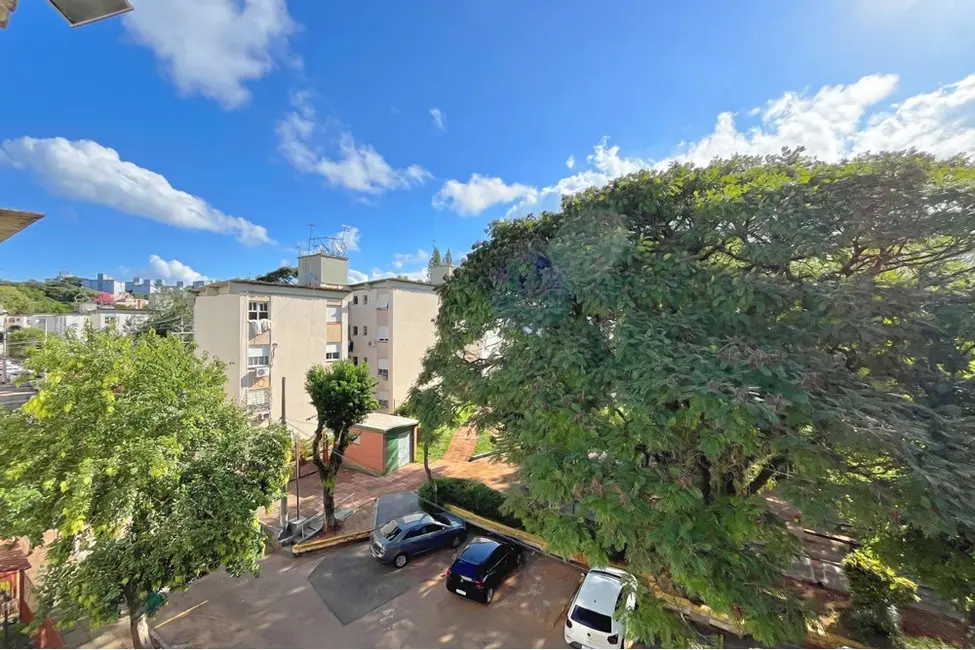 Foto 3 de Apartamento com 3 quartos à venda, 60m2 em Santo Antônio, Porto Alegre - RS