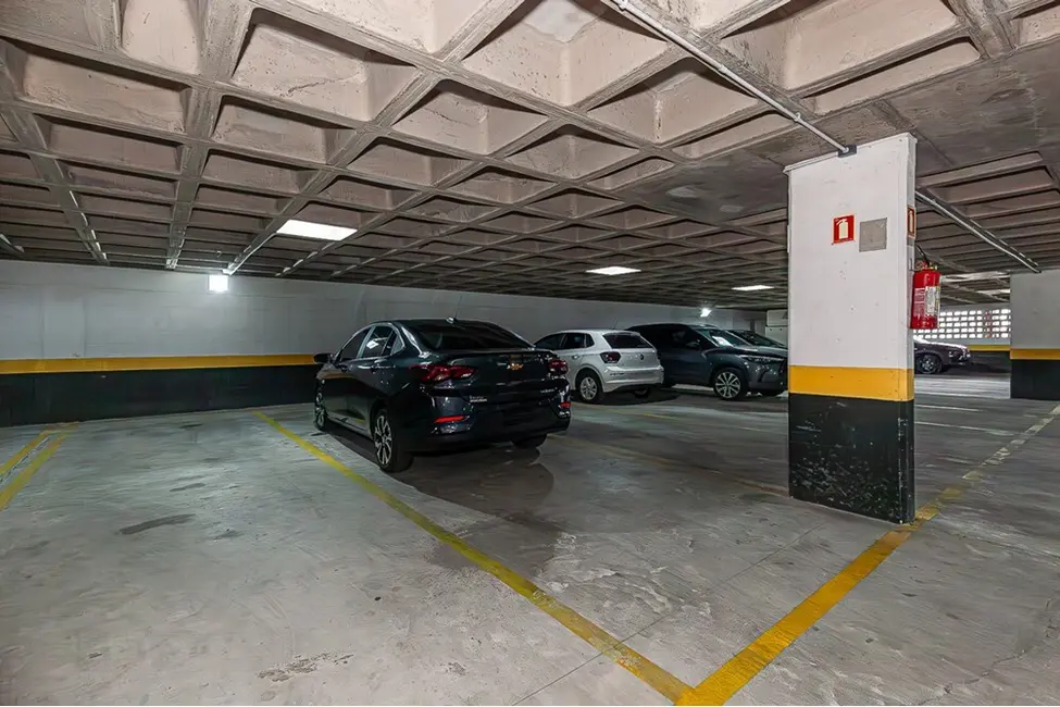 Foto 4 de Apartamento com 3 quartos à venda, 62m2 em São Sebastião, Porto Alegre - RS