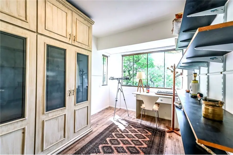 Foto 2 de Apartamento com 3 quartos à venda, 100m2 em Auxiliadora, Porto Alegre - RS