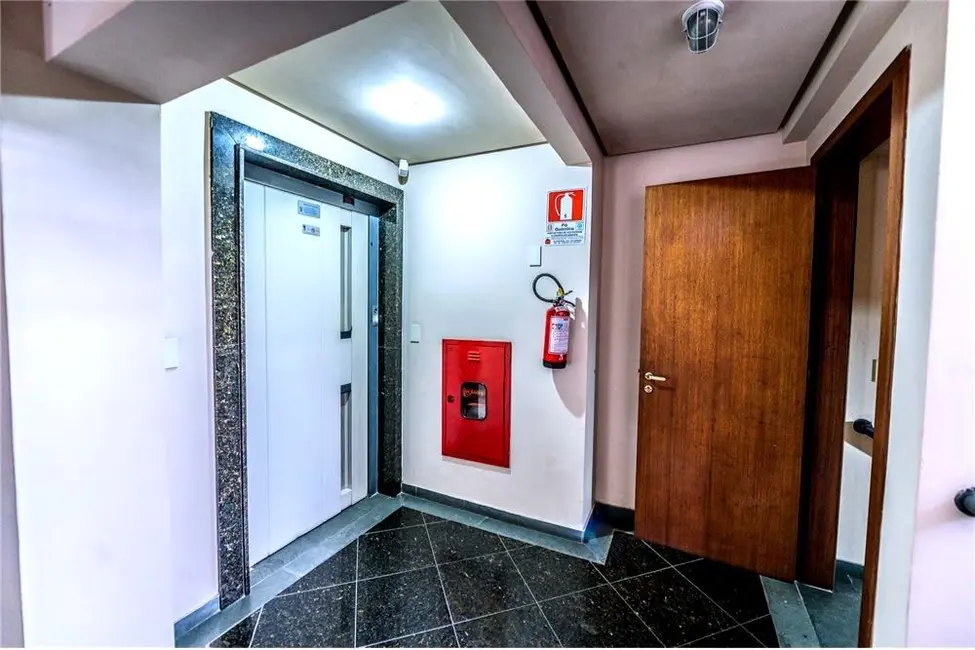 Foto 5 de Apartamento com 3 quartos à venda, 100m2 em Auxiliadora, Porto Alegre - RS