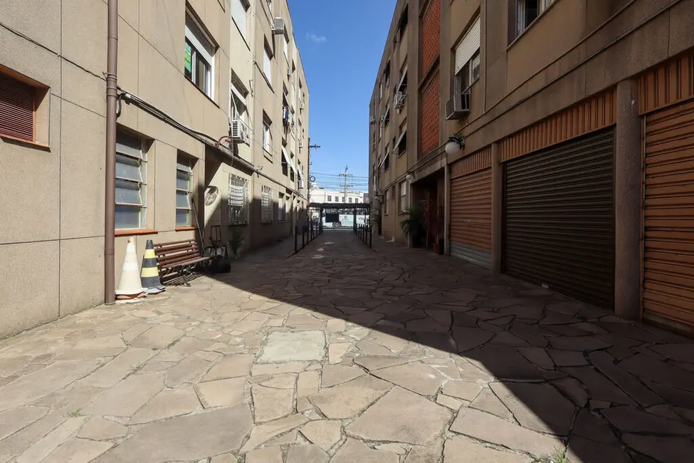 Foto 5 de Apartamento com 2 quartos à venda, 55m2 em Santo Antônio, Porto Alegre - RS