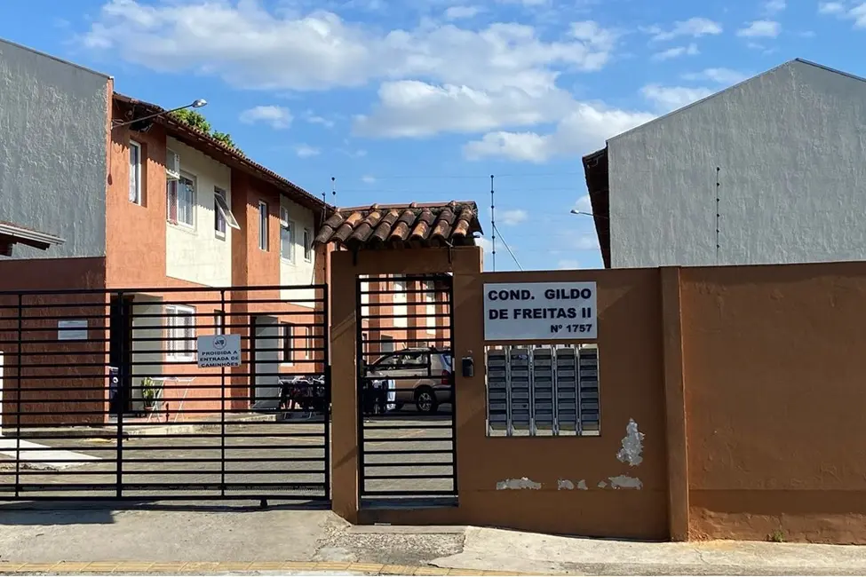 Apartamento com 2 quartos à venda, 37m2 em Olaria, Canoas - RS - imagem 5 Foto 5 de Apartamento com 2 quartos à venda, 37m2 em Olaria, Canoas - RS