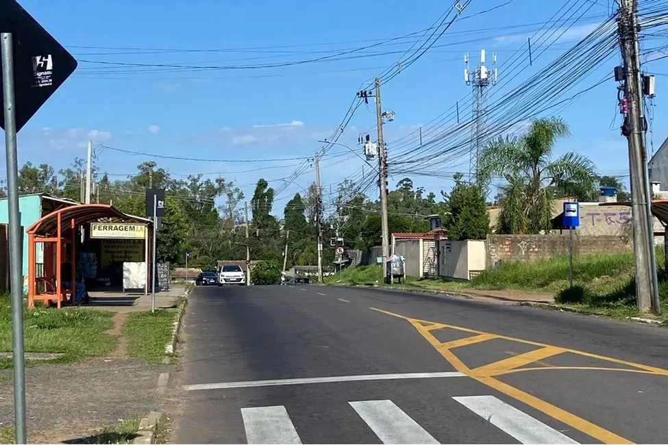 Apartamento com 2 quartos à venda, 37m2 em Olaria, Canoas - RS - imagem 3 Foto 3 de Apartamento com 2 quartos à venda, 37m2 em Olaria, Canoas - RS