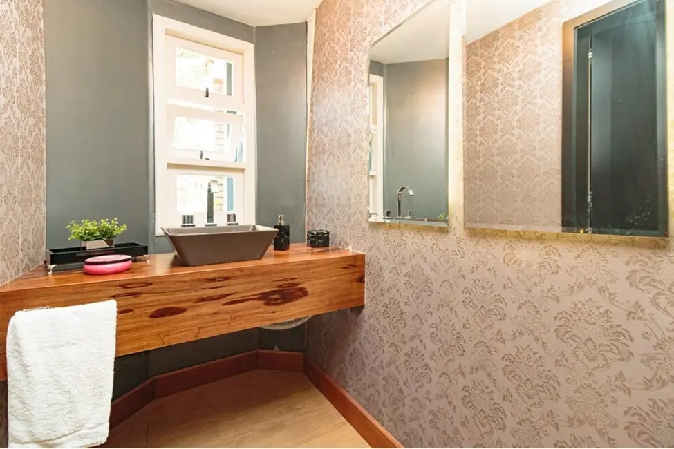 Casa com 4 quartos à venda, 410m2 em Chácara das Pedras, Porto Alegre - RS - imagem 6 Foto 6 de Casa com 4 quartos à venda, 410m2 em Chácara das Pedras, Porto Alegre - RS