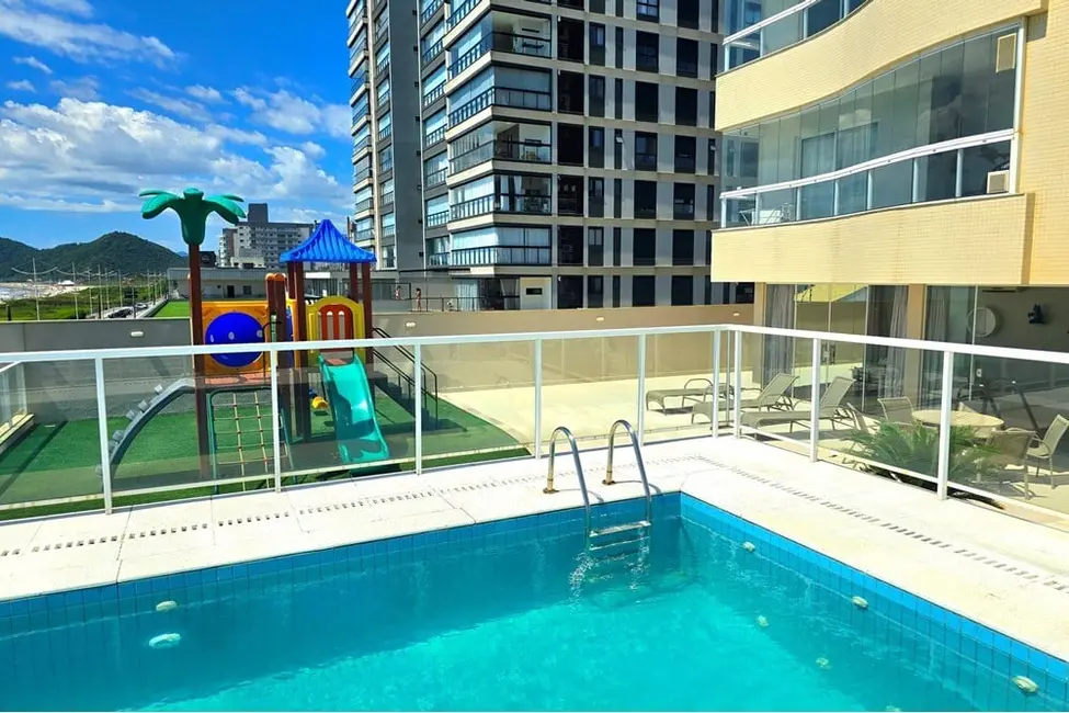 Foto 6 de Apartamento com 3 quartos à venda, 124m2 em Centro, Navegantes - SC