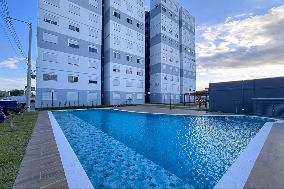 Foto 2 de Apartamento com 2 quartos à venda, 53m2 em Igara, Canoas - RS
