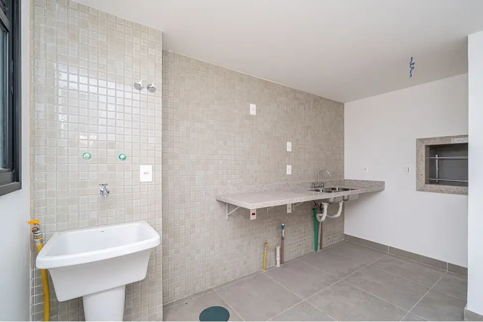 Apartamento com 3 quartos à venda, 101m2 em Menino Deus, Porto Alegre - RS - imagem 7 Foto 7 de Apartamento com 3 quartos à venda, 101m2 em Menino Deus, Porto Alegre - RS