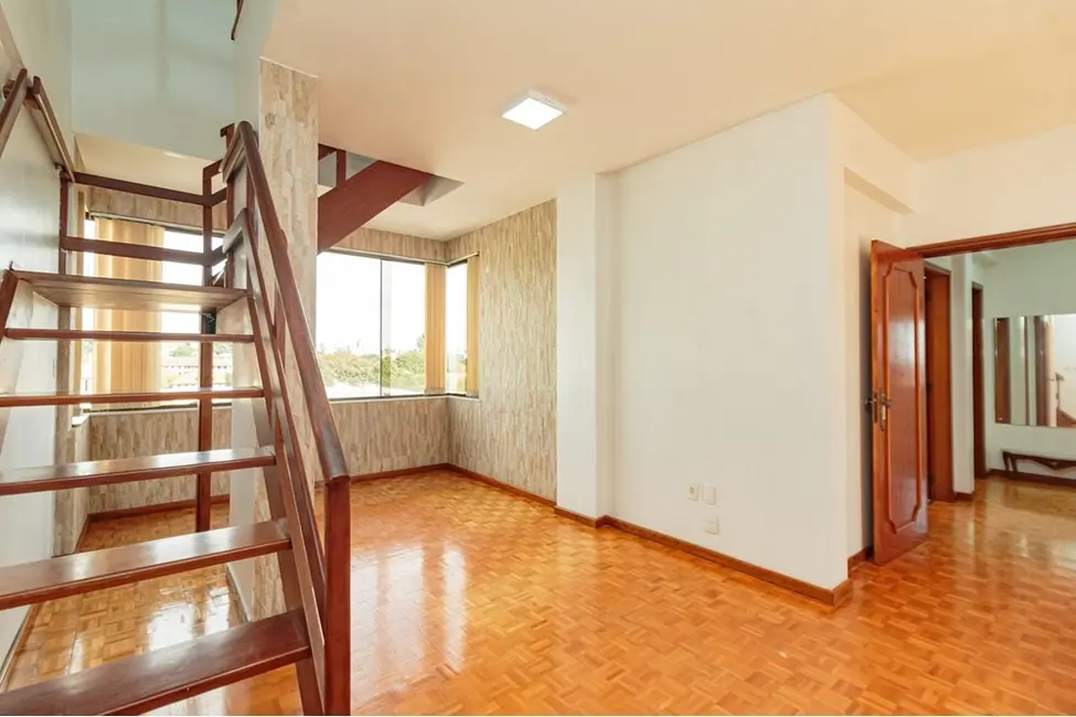 Foto 1 de Cobertura com 3 quartos à venda, 214m2 em Passo da Areia, Porto Alegre - RS