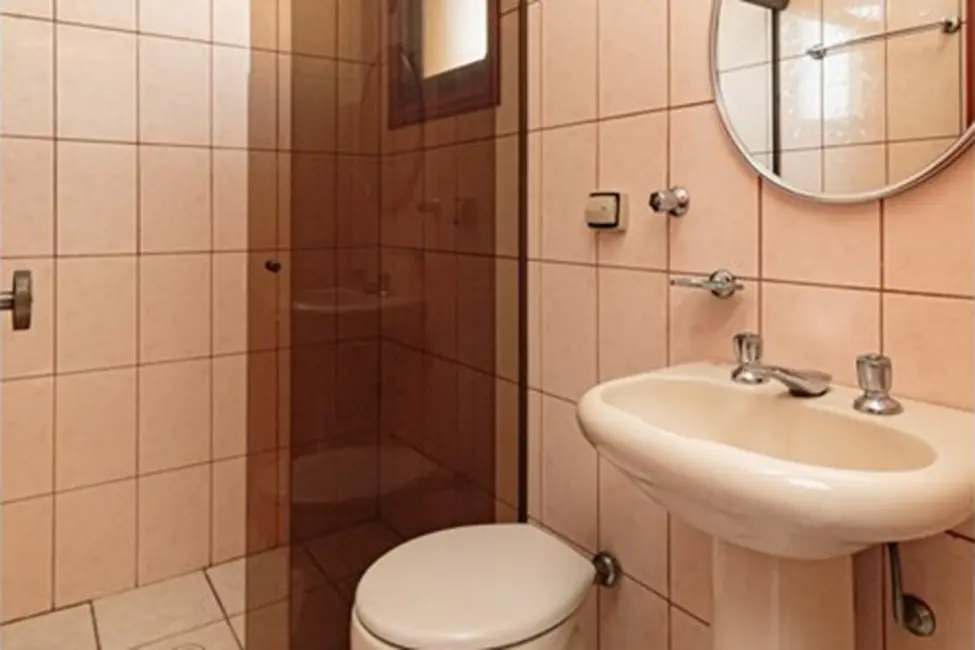 Cobertura com 3 quartos à venda, 214m2 em Passo da Areia, Porto Alegre - RS - imagem 3 Foto 3 de Cobertura com 3 quartos à venda, 214m2 em Passo da Areia, Porto Alegre - RS