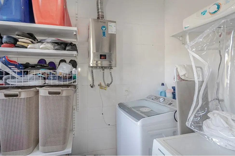 Foto 2 de Casa com 3 quartos à venda, 100m2 em Lomba do Pinheiro, Porto Alegre - RS