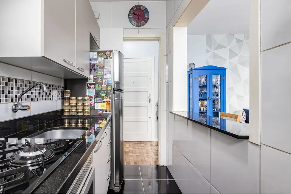 Foto 9 de Apartamento com 1 quarto à venda, 38m2 em Rio Branco, Porto Alegre - RS