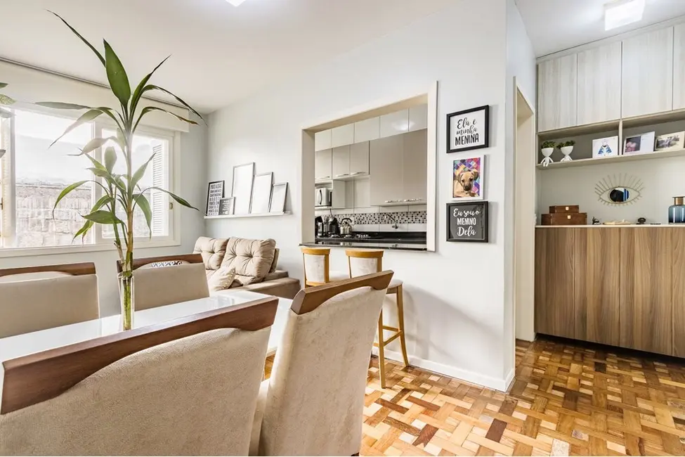 Foto 1 de Apartamento com 1 quarto à venda, 38m2 em Rio Branco, Porto Alegre - RS