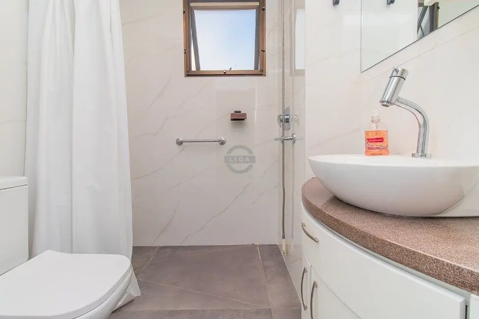 Foto 9 de Apartamento com 2 quartos à venda, 74m2 em Petrópolis, Porto Alegre - RS