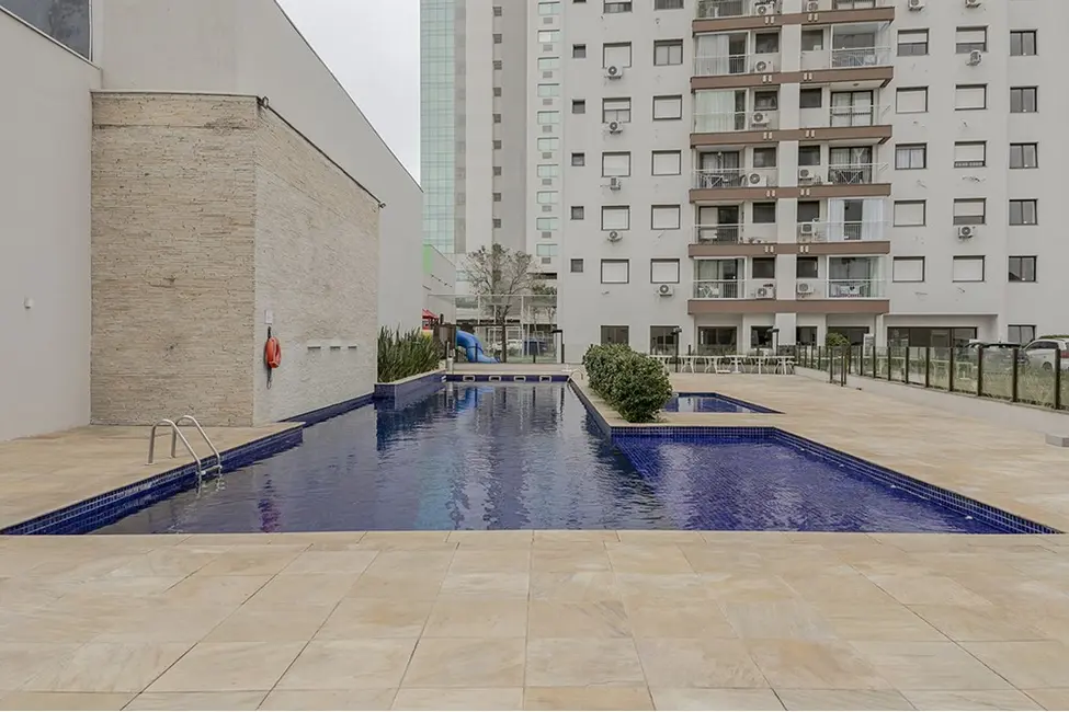 Foto 1 de Apartamento com 2 quartos à venda, 62m2 em Santa Maria Goretti, Porto Alegre - RS