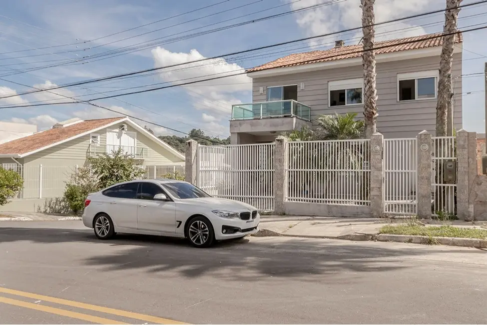 Casa com 4 quartos à venda, 132m2 em Lomba do Pinheiro, Porto Alegre - RS - imagem 1 Foto 1 de Casa com 4 quartos à venda, 132m2 em Lomba do Pinheiro, Porto Alegre - RS