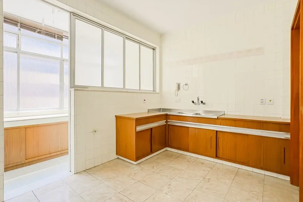 Foto 2 de Apartamento com 3 quartos à venda, 217m2 em Independência, Porto Alegre - RS