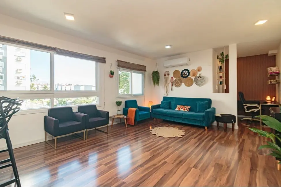 Foto 1 de Apartamento com 2 quartos à venda, 81m2 em Jardim Lindóia, Porto Alegre - RS