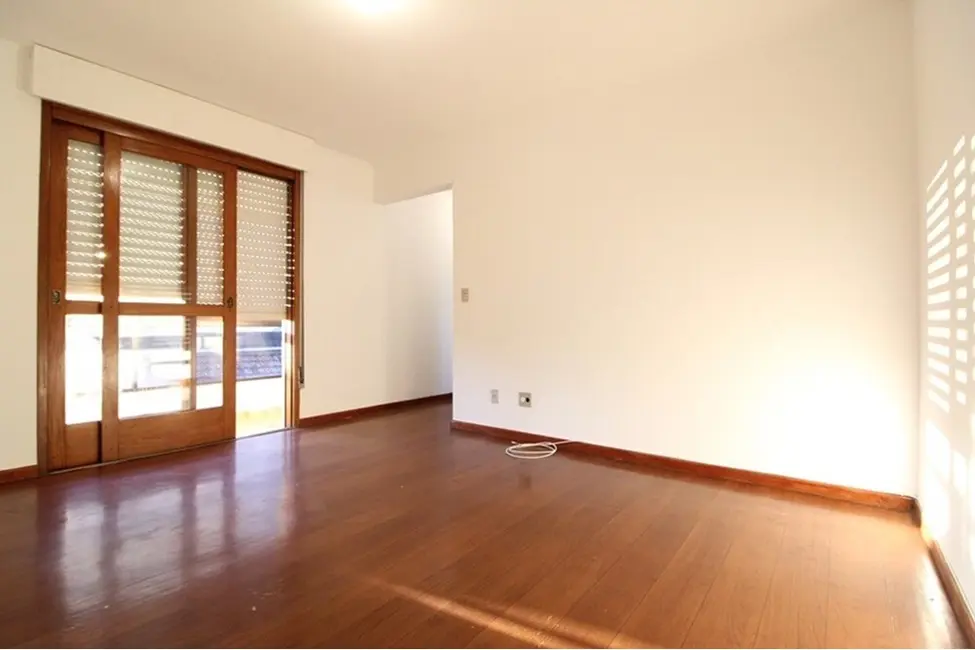 Foto 2 de Apartamento com 2 quartos à venda, 88m2 em Floresta, Porto Alegre - RS