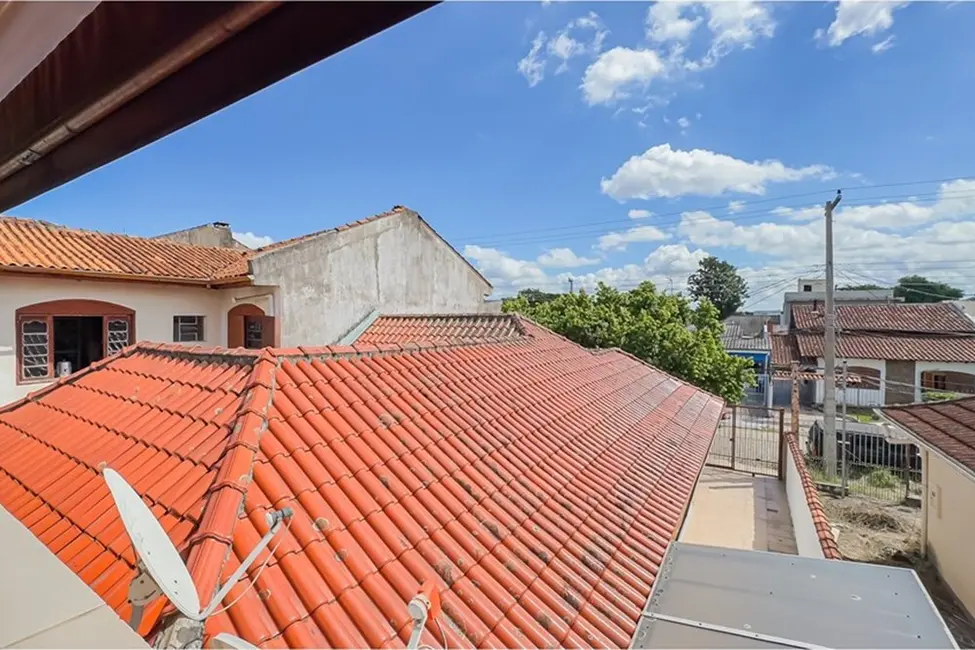 Foto 5 de Casa com 2 quartos à venda, 200m2 em Santa Maria Goretti, Porto Alegre - RS